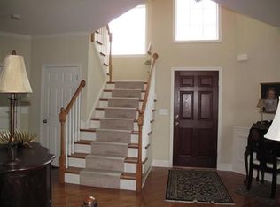 56 Andriana Ln, Albany, NY 12204