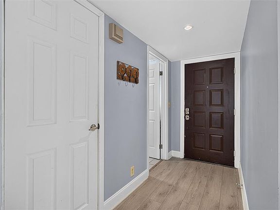 4th image of 7360 ULMERTON ROAD #29C