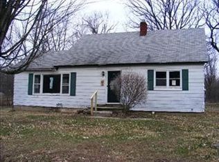 1009 Pine St, Niles, MI 49120
