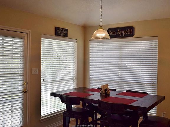 5th image of 1731 Beaver Pond Ct
