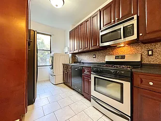 Rented by Astoria Realty