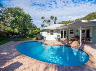 1945 Anglers Cv, Vero Beach, FL 32963