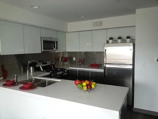 8621 Ramsgate — Photo 3