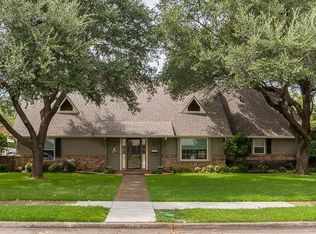 2936 Marsann Ln, Farmers Branch, TX 75234