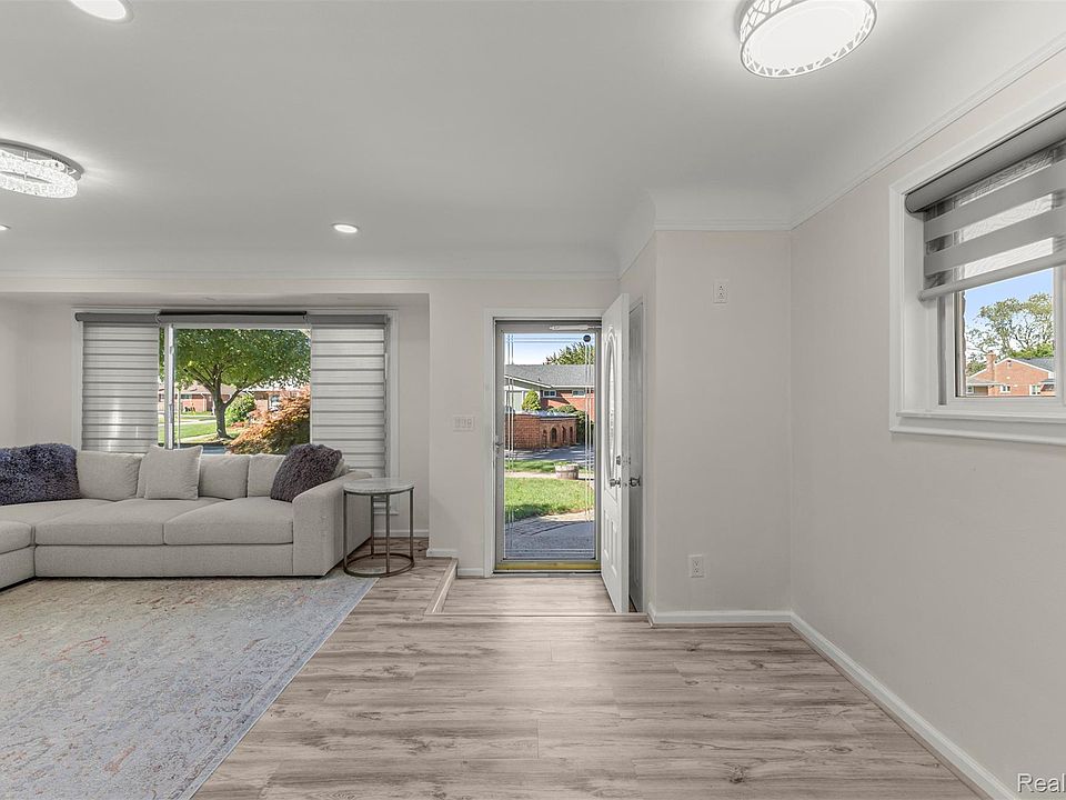 8422 Winston Ln, photo 11