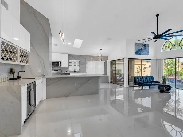 6859 Bitterbush Place, Boynton Beach, FL 33472