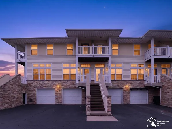 803 Catalina Cv, Luna Pier, MI 48157