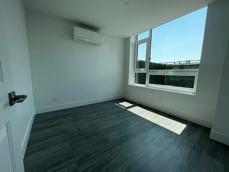 1399 Myrtle Ave #3E — Photo 7