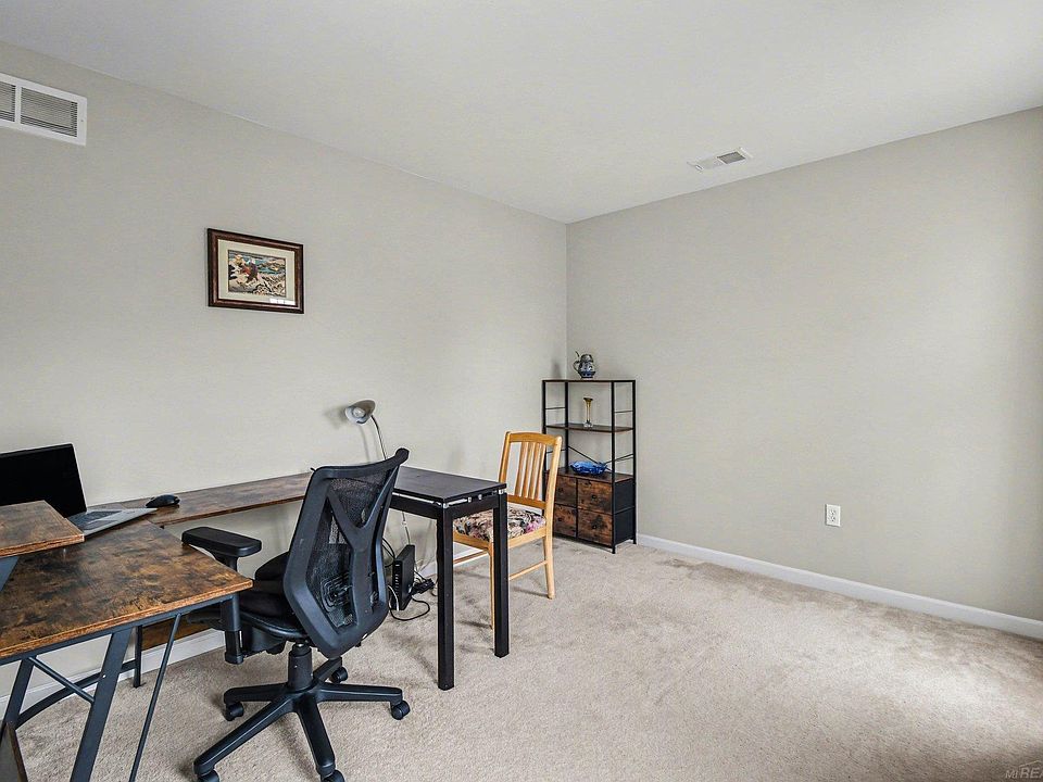 234 N Wixom Rd, photo 13