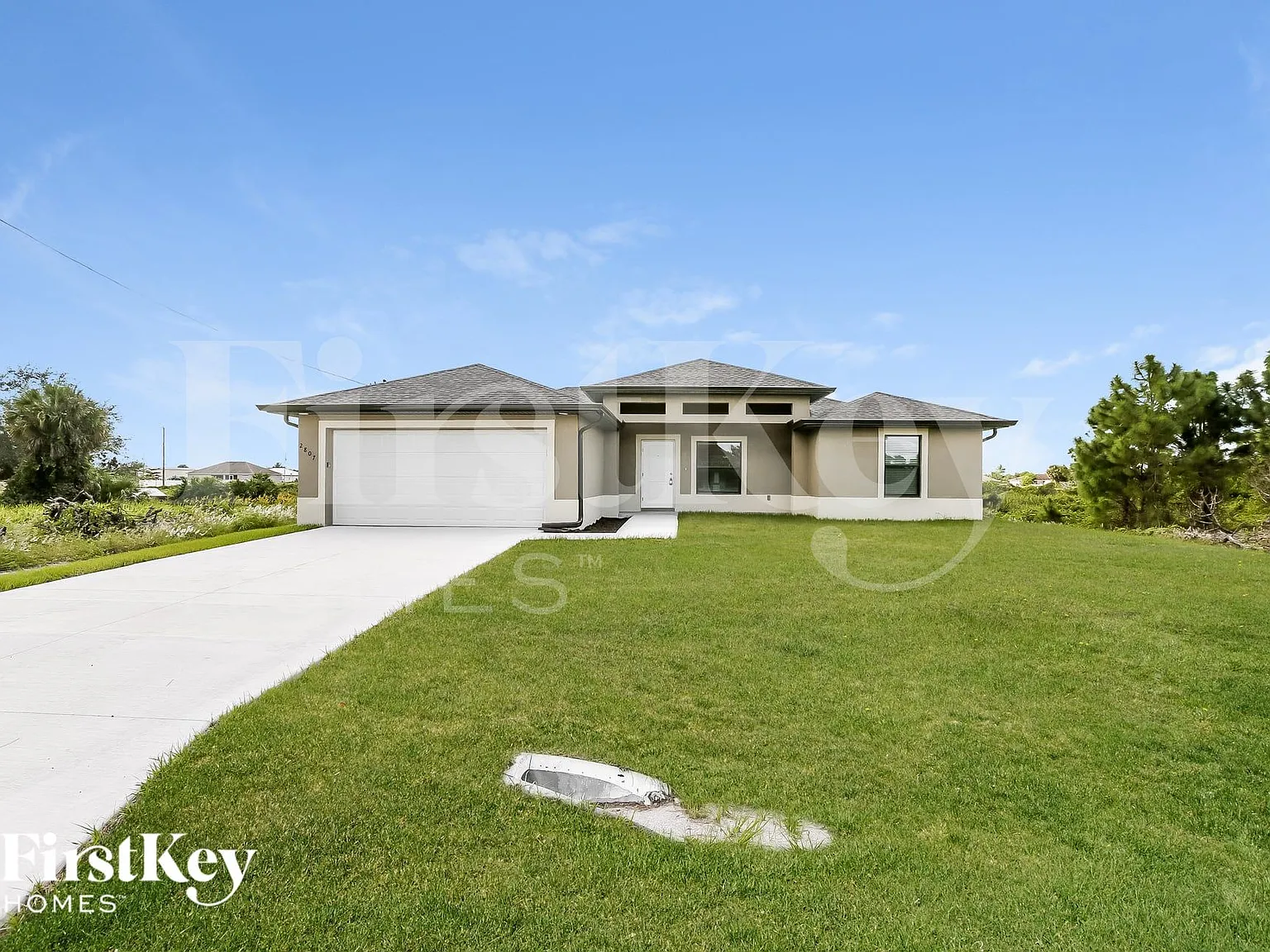 3 bed, 2.0 bath, 1519 sqft, $2,015 — Photo 1