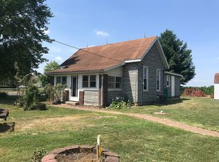 1403 N Carlyle Rd, Vandalia, IL 62471