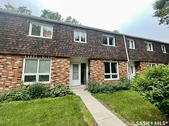 2nd image of 51 Spruceview Road