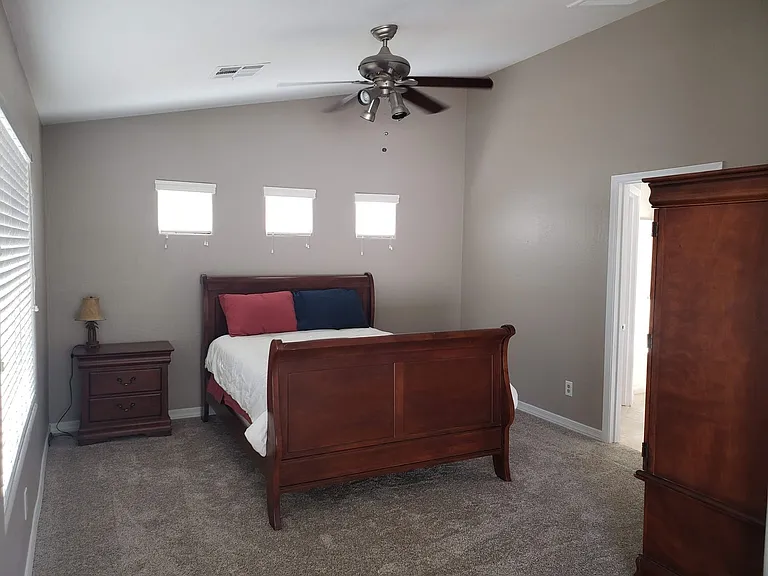 1450 N Maria Ln — Photo 5
