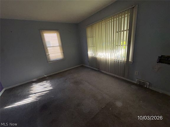 5th image of 3850 E 190th St