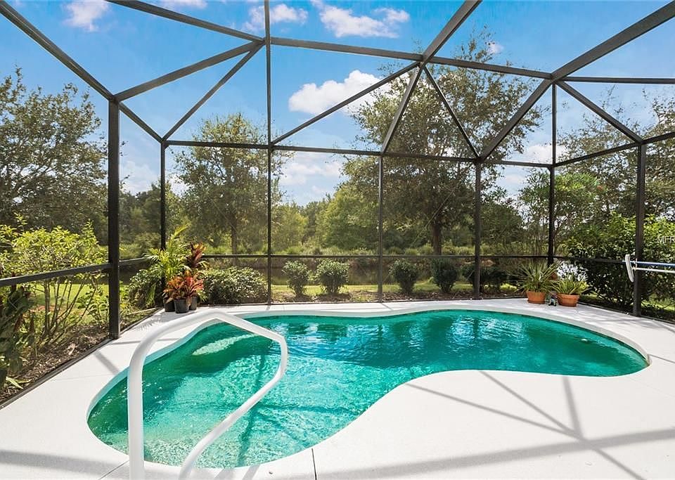 saltwater pool