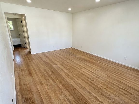 3rd image of 1608 62nd St APT A
