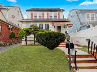 82 Crosshill St, Staten Island, NY 10301