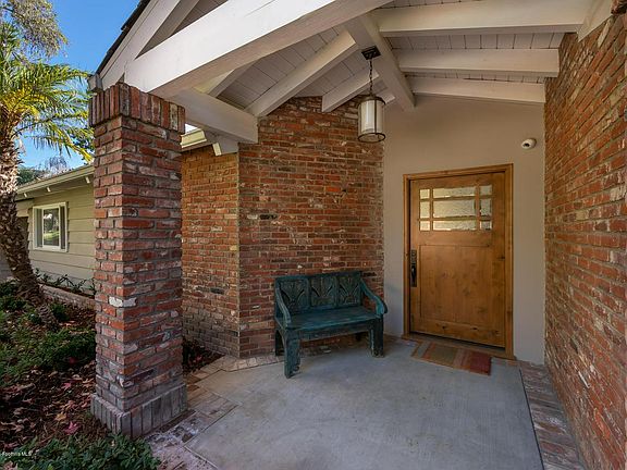 3rd image of 1518 Alta Park Ln
