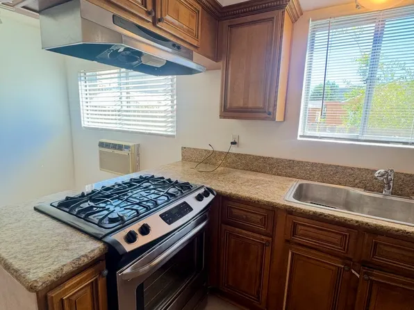 10446 Kailua Ln #2, Tujunga, CA 91042