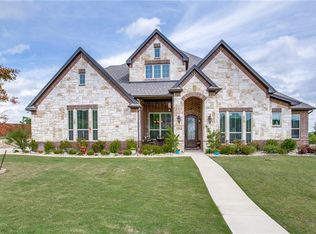 600 Falls Creek Ct, Burleson, TX 76028