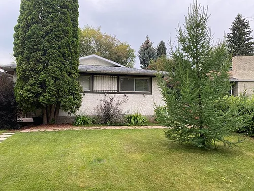 40 Laurier Cres #BASEMENT Photo 1