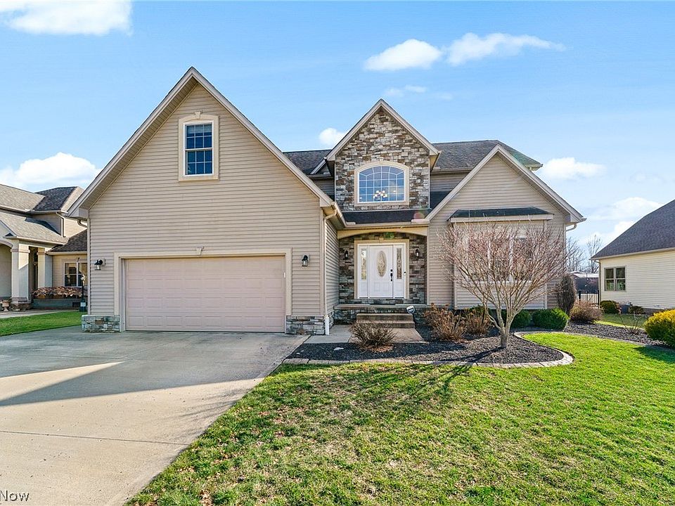 1st image of 524 Berklee Dr