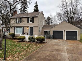 2219 Oran Dr, Youngstown, OH