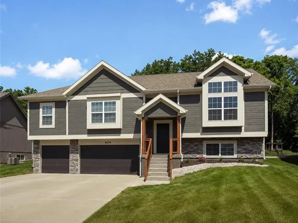 5076 NW Timberline Dr, Riverside, MO 64150