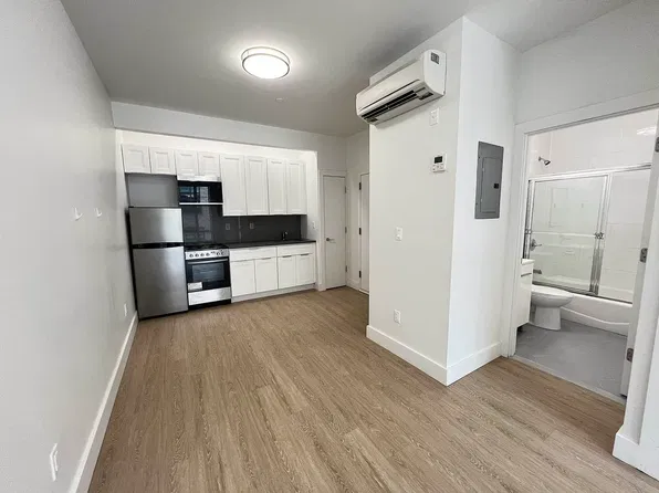2524 Albemarle Rd #4G, Brooklyn, NY 11226