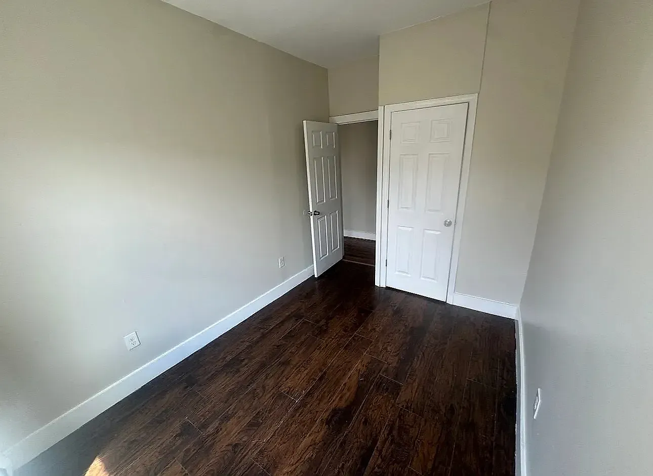 901 Bergen St, — Photo 3