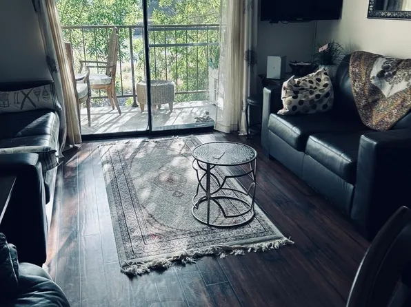 6330 Genesee Ave Unit 311, San Diego, CA 92122