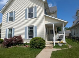 704-6 W Pike St, Crawfordsville, IN 47933