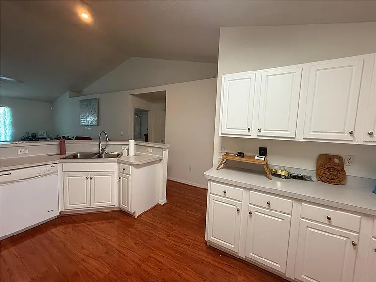 4 Ballard Ln — Photo 23