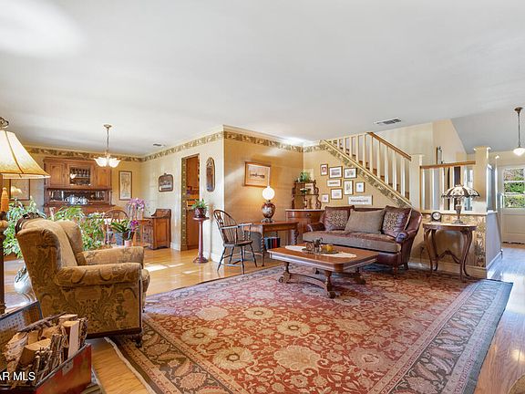 3rd image of 3831 Lake Harbor Ln