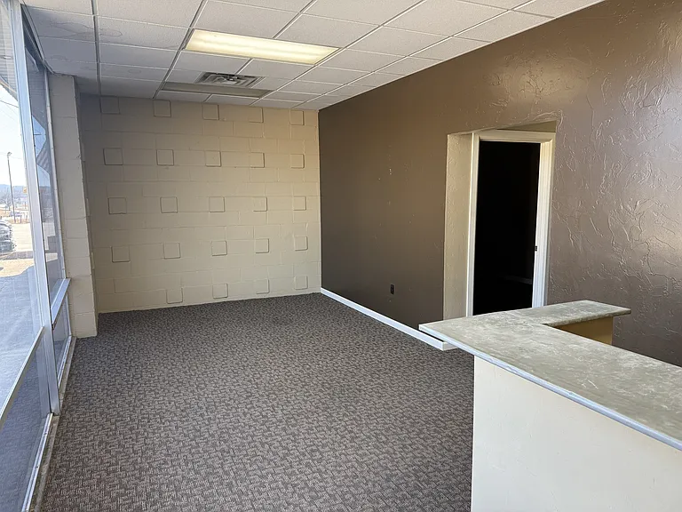 1003 S Cradduck Rd #1-B — Photo 5