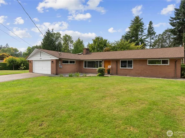 11308 Loma Place SW, Lakewood, WA 98499