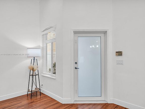 3rd image of 2810 River Run Cir E