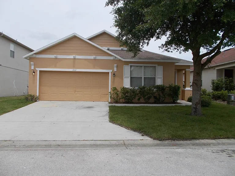 1531 Pine Ridge Dr — Photo 1