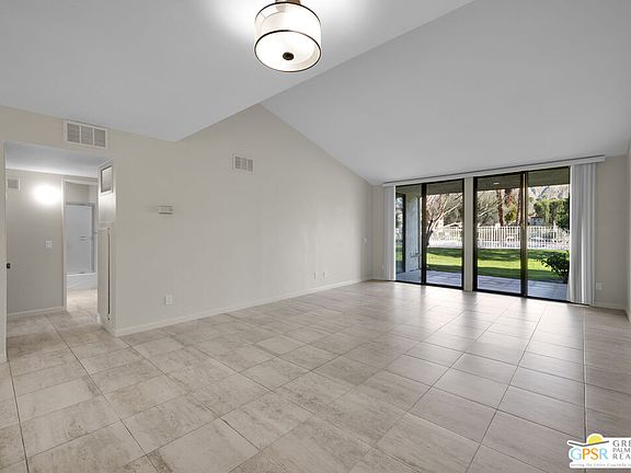 5th image of 1145 S La Verne Way