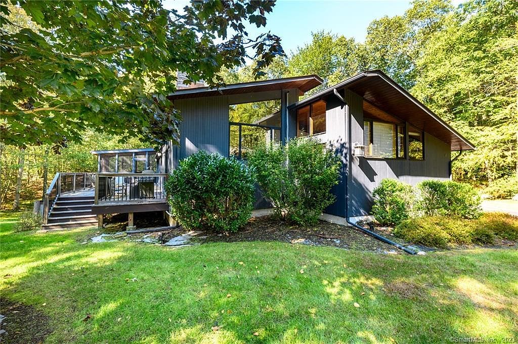 14 Walker Ln, Weston, CT 06883 MLS 170606828 Zillow