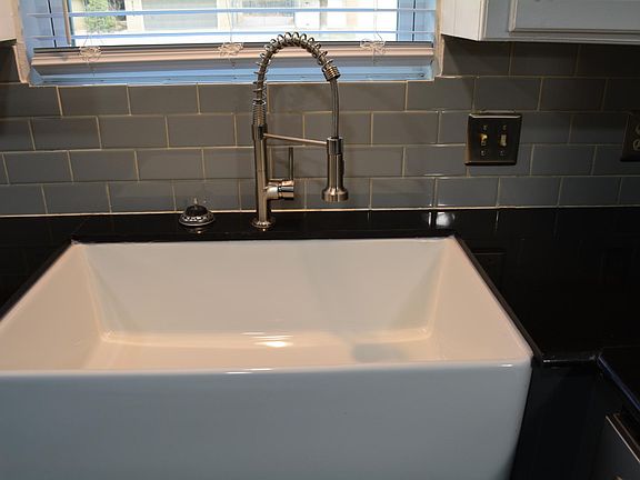 3rd image of 3724 Langtry Dr