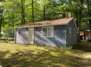 3807 Maple Ave, Lupton, MI 48635