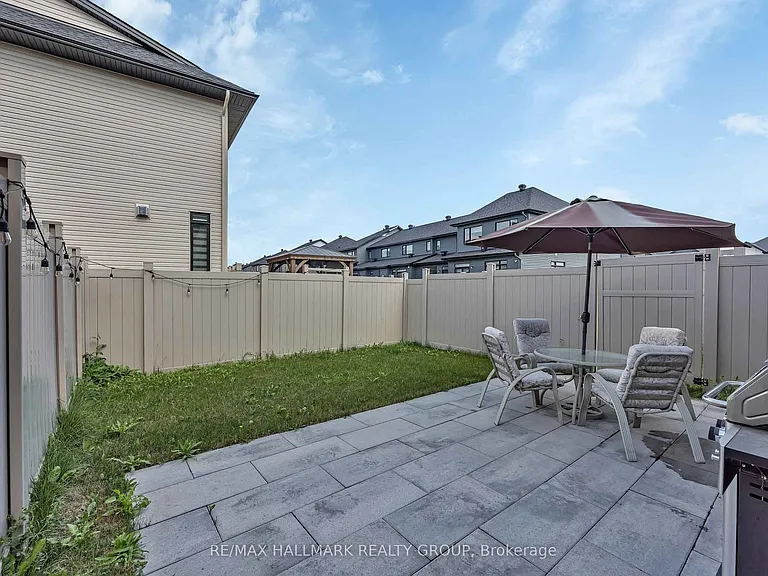 208 Big Dipper St E — Photo 37
