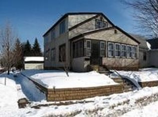 998 Ryde St, Saint Paul, MN 55103