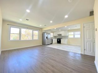 218 Chesterton Ave #2F, Staten Island, NY 10306