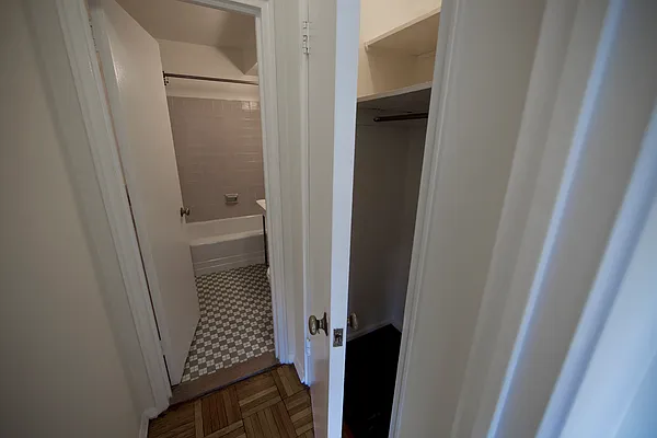 Sold by Orsid Realty Corp | media 14