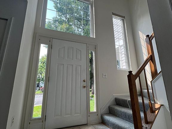 2nd image of 8578 Harvest View Ct