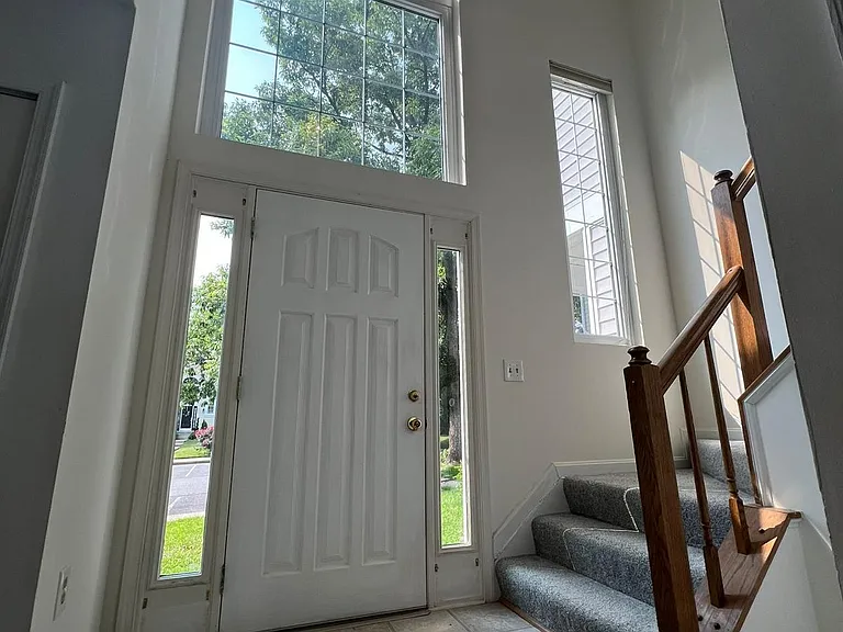 8578 Harvest View Ct — Photo 2