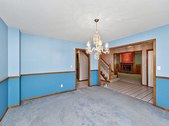 3rd image of 10022 Valdez Dr