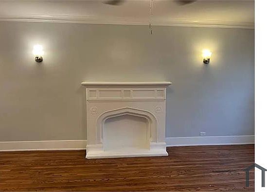 2nd image of 8016 S Phillips Ave #1